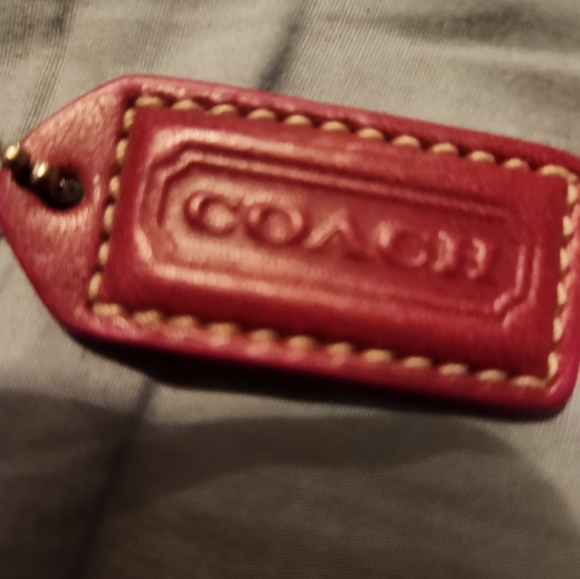 COACH case pink excellent condition - Picture 5 of 7